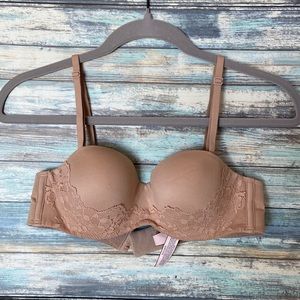 Victorias Secret Body By Victoria Lined Strapless Bra - Size 34B